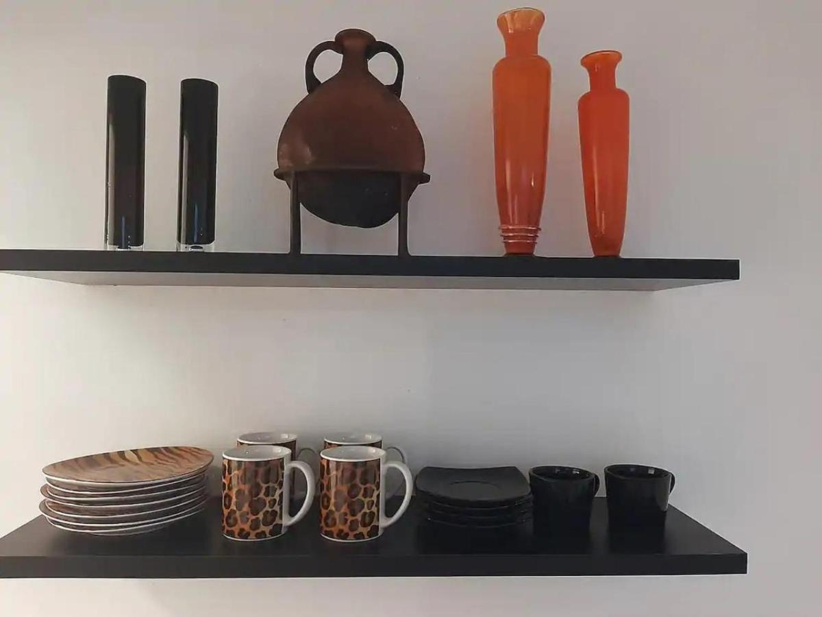 Linda Leblon Homestay - 3 Min To The Beach Рио-де-Жанейро Экстерьер фото